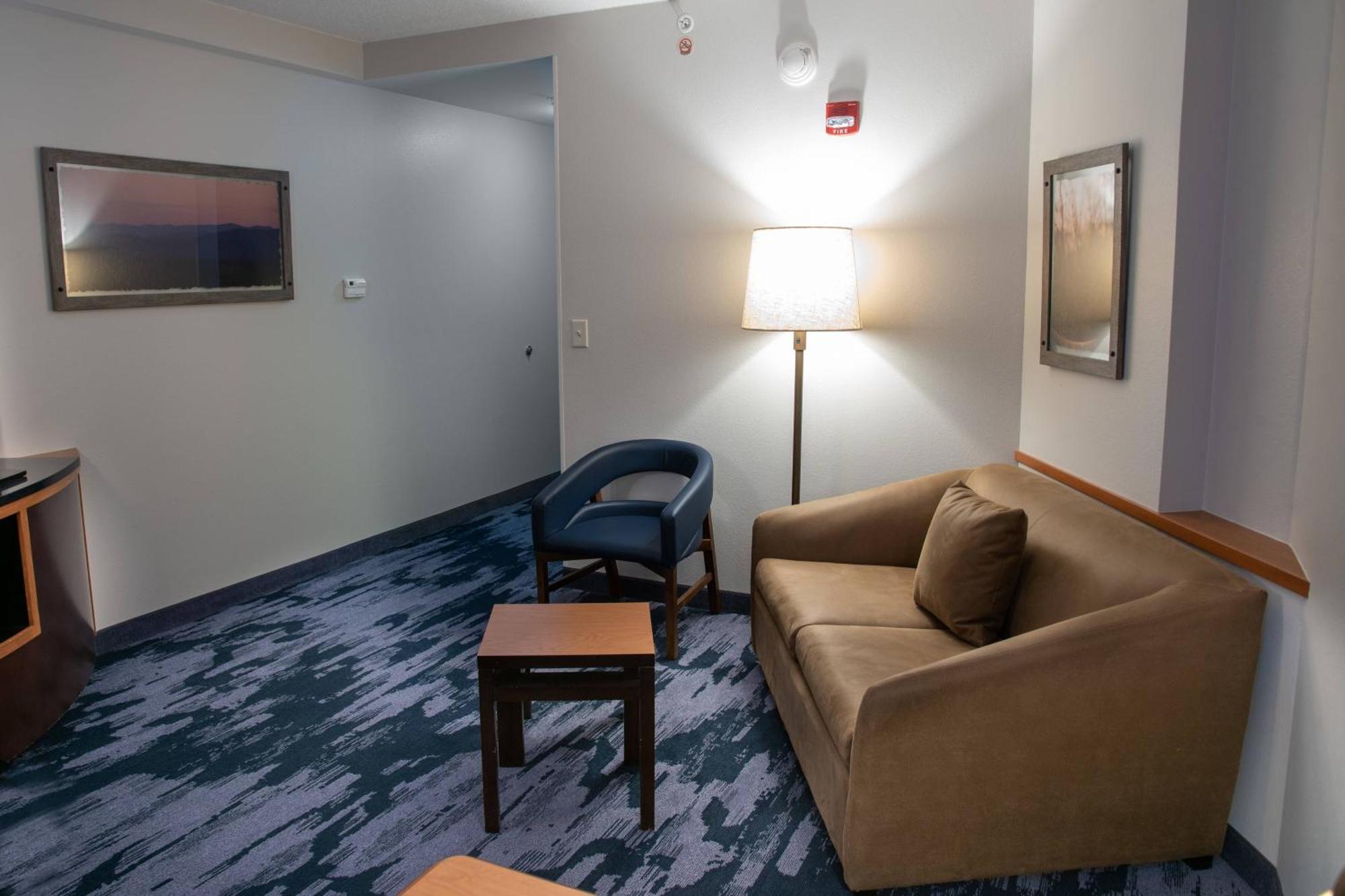 Fairfield Inn & Suites Lewisburg Bagian luar foto